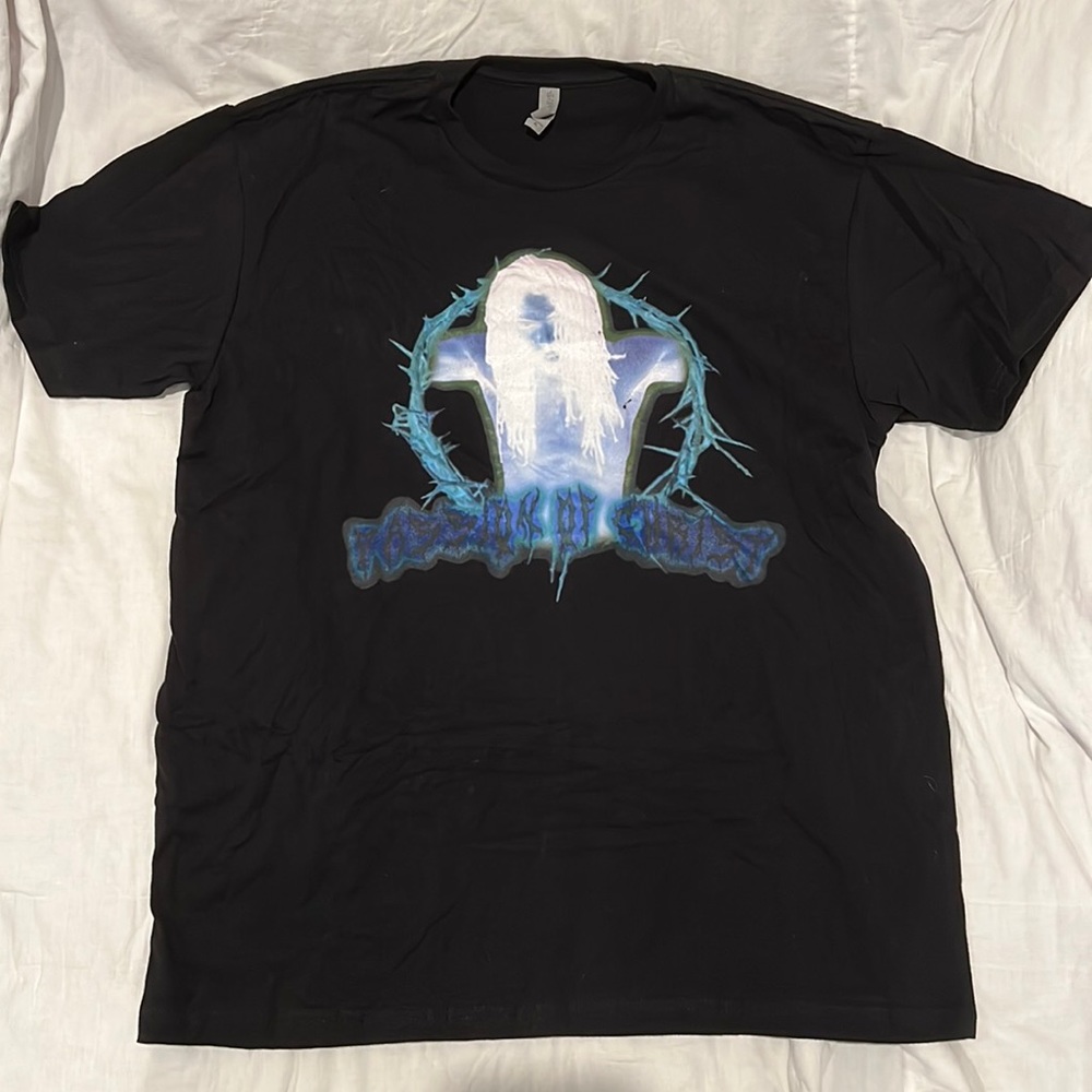 Mens black T-shirt size XL. Pictures Jesus. Never worn. New without tags.